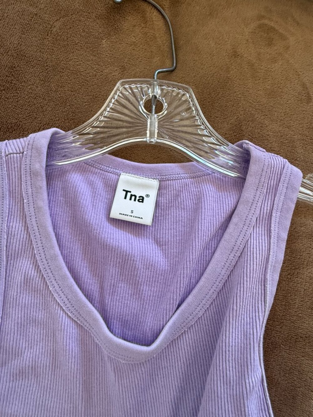 Aritzia Ribbed Cropped Racer Tank (TNA) - Picture 6 of 8